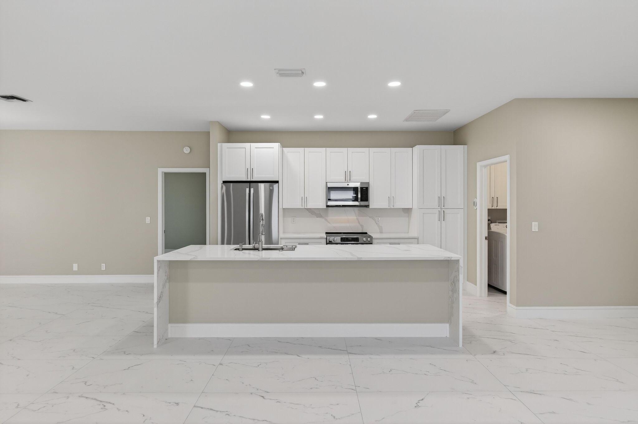 7770 Stirling Brg Blvd Delray Beach, FL 33446