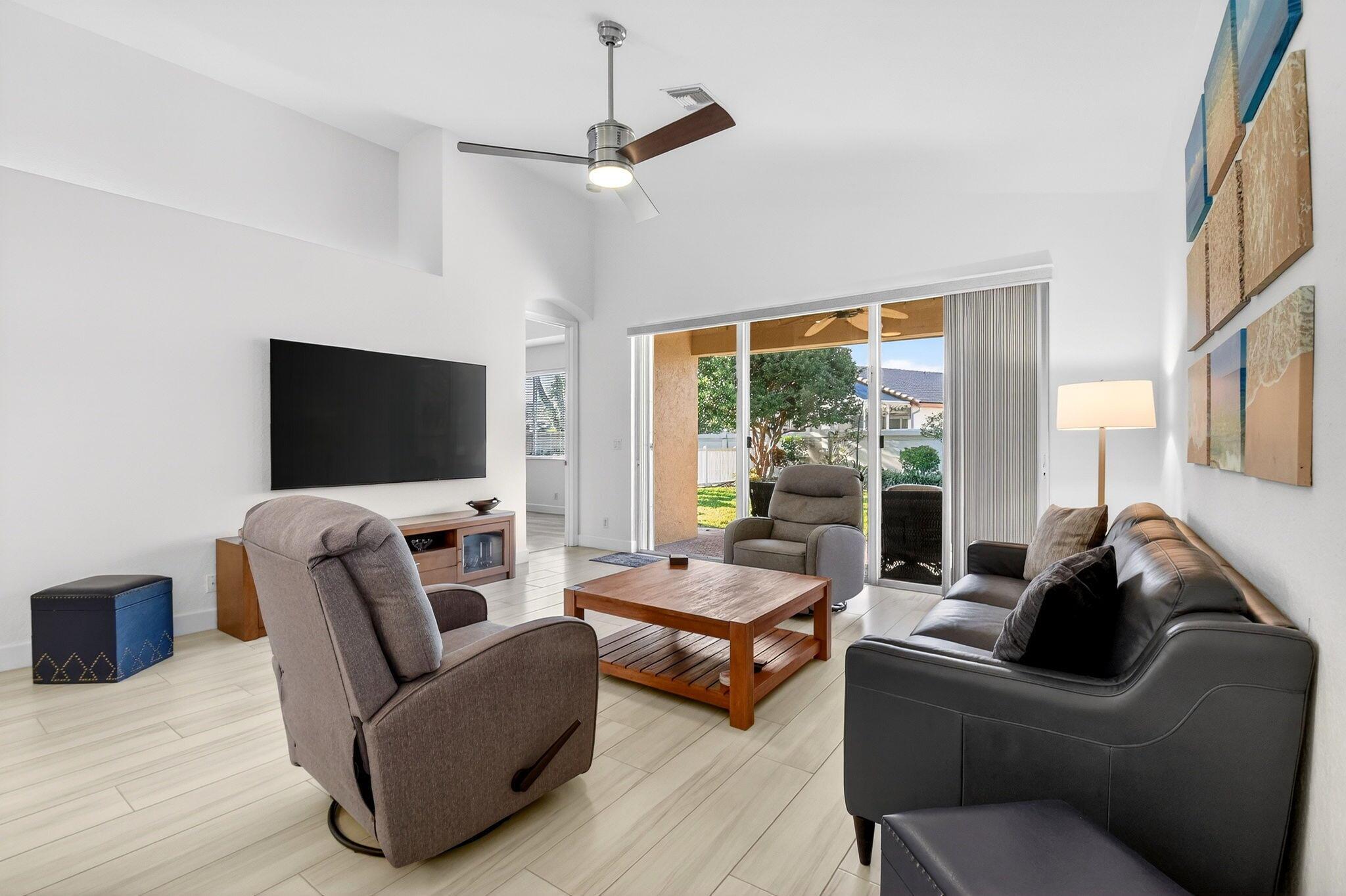 8099 Bellafiore Way Boynton Beach, FL 33472