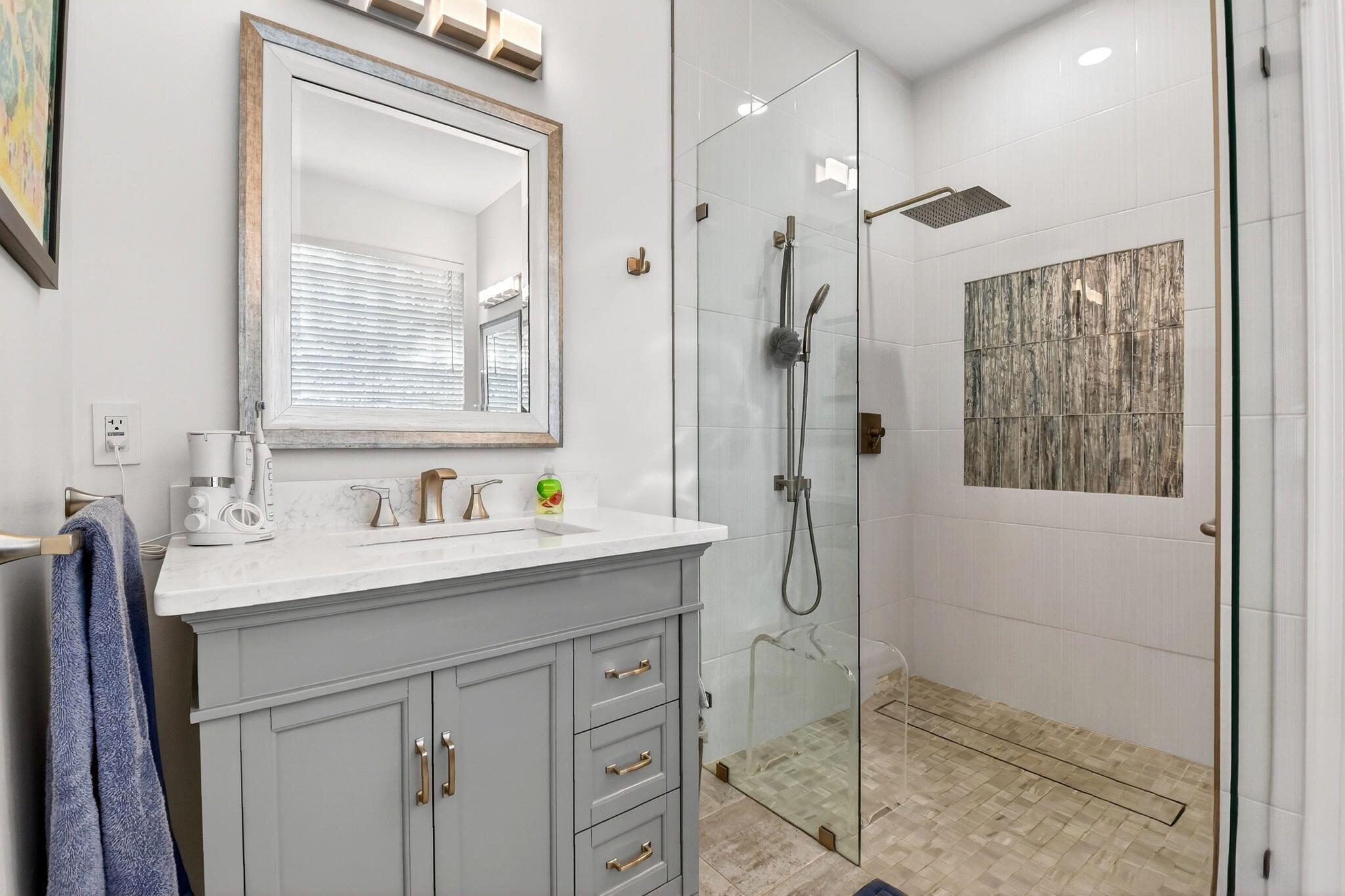 8099 Bellafiore Way Boynton Beach, FL 33472