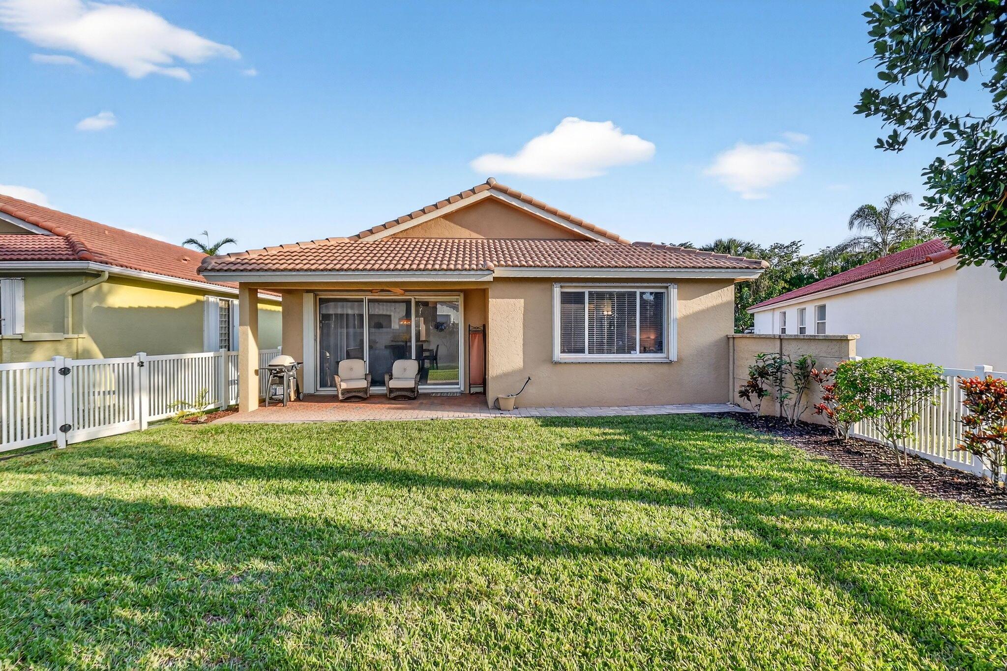 8099 Bellafiore Way Boynton Beach, FL 33472