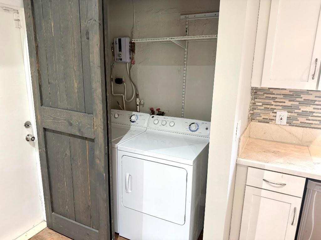 3241 SW 19th St Fort Lauderdale, FL 33312