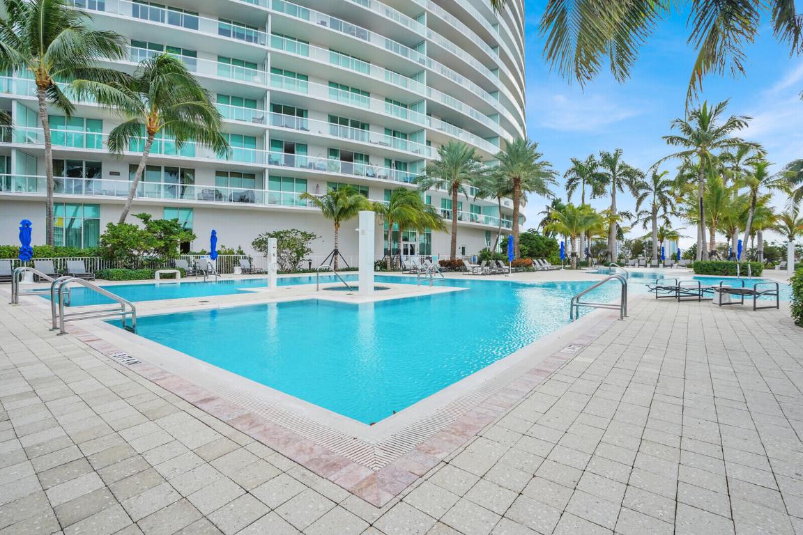 1 N Ocean Blvd #814 Pompano Beach, FL 33062