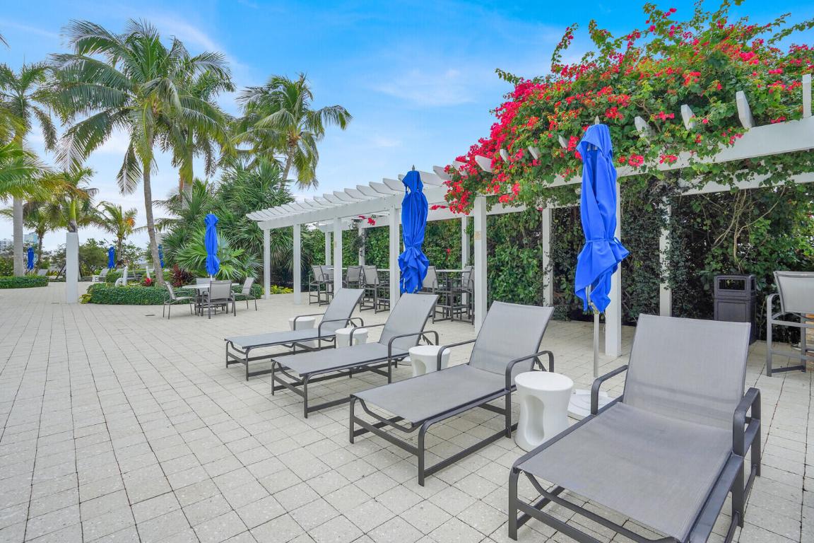 1 N Ocean Blvd #814 Pompano Beach, FL 33062