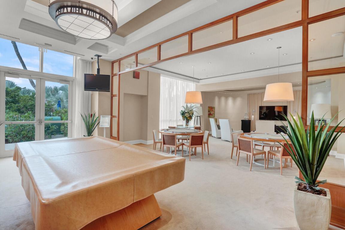 1 N Ocean Blvd #814 Pompano Beach, FL 33062