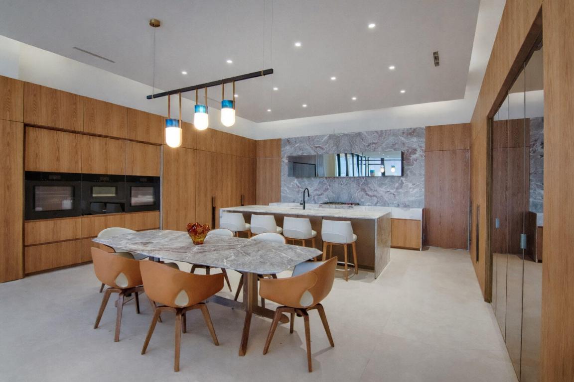 6315 S Flagler West Palm Beach, FL 33405