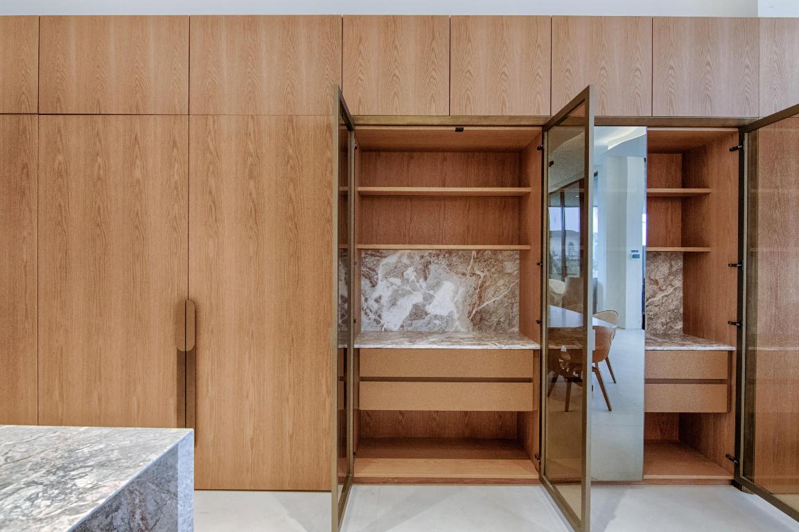 6315 S Flagler West Palm Beach, FL 33405