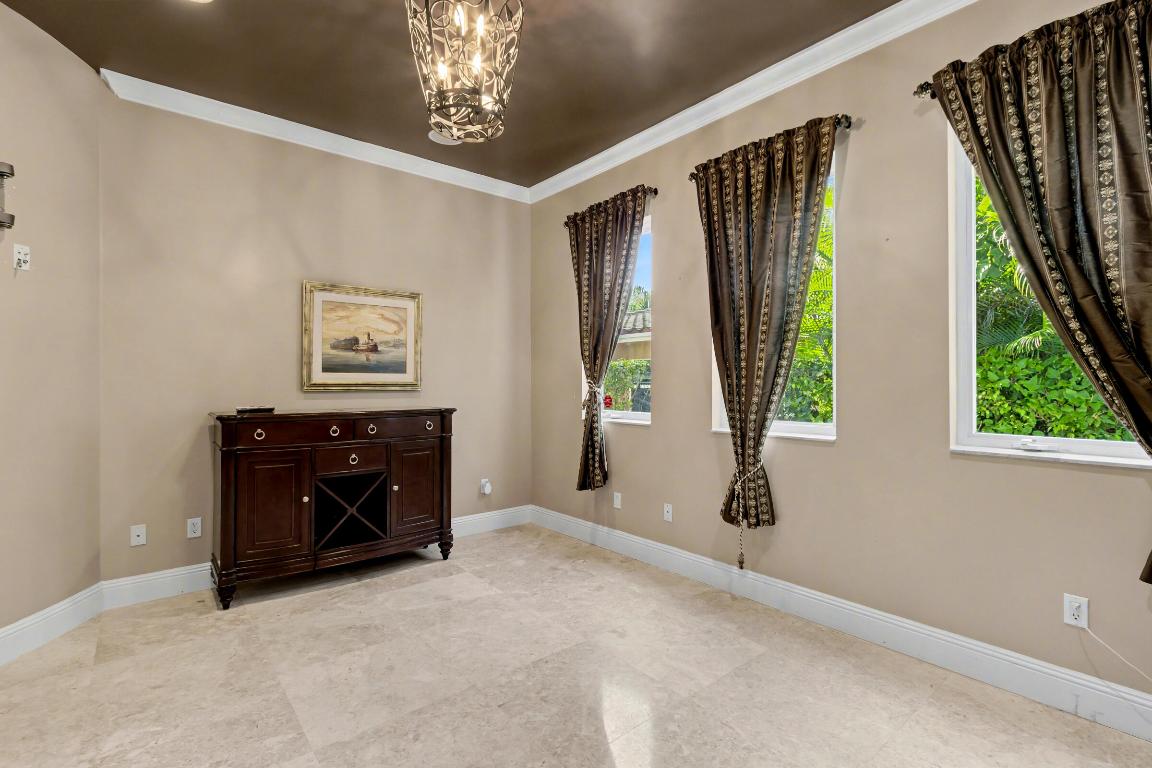 860 E Park Boca Raton, FL 33432