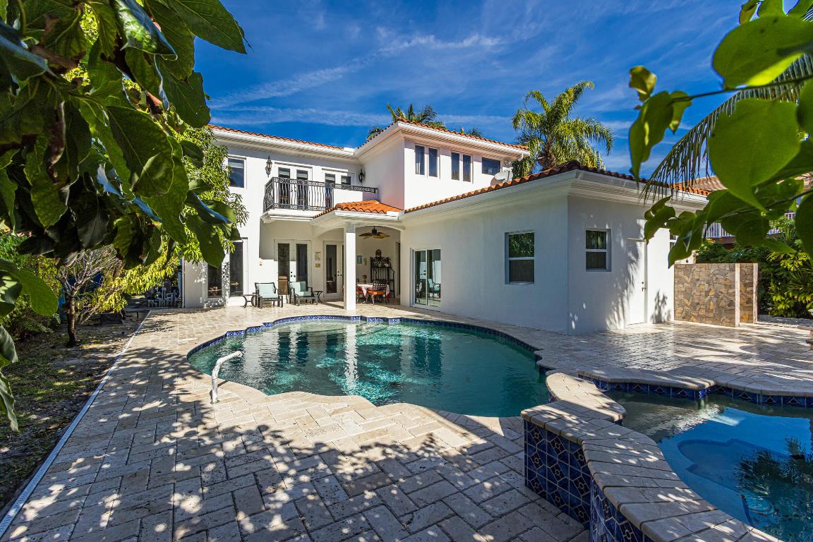 860 E Park Boca Raton, FL 33432