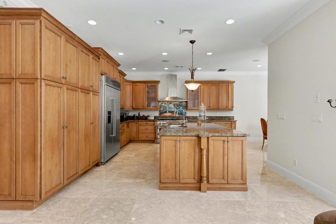 860 E Park Boca Raton, FL 33432