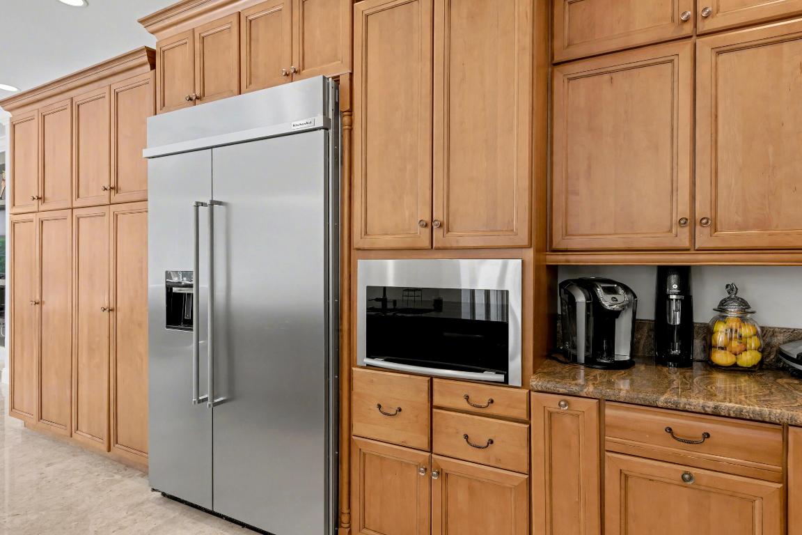 860 E Park Boca Raton, FL 33432