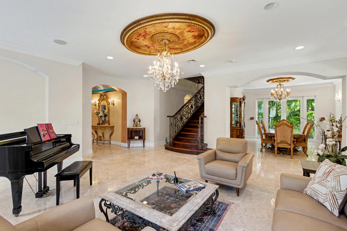 860 E Park Boca Raton, FL 33432