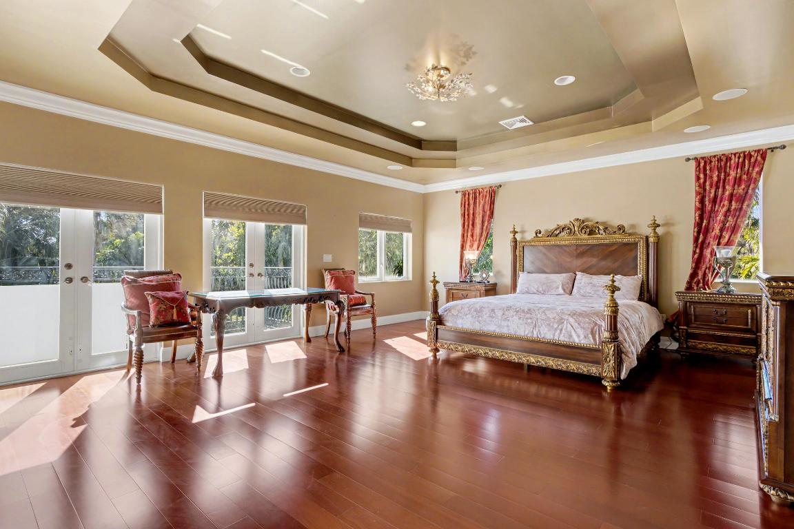 860 E Park Boca Raton, FL 33432