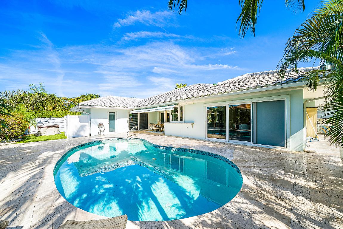 5567 Rico Boca Raton, FL 33487