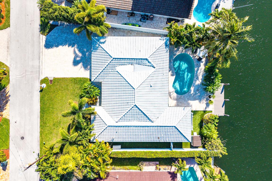 5567 Rico Boca Raton, FL 33487