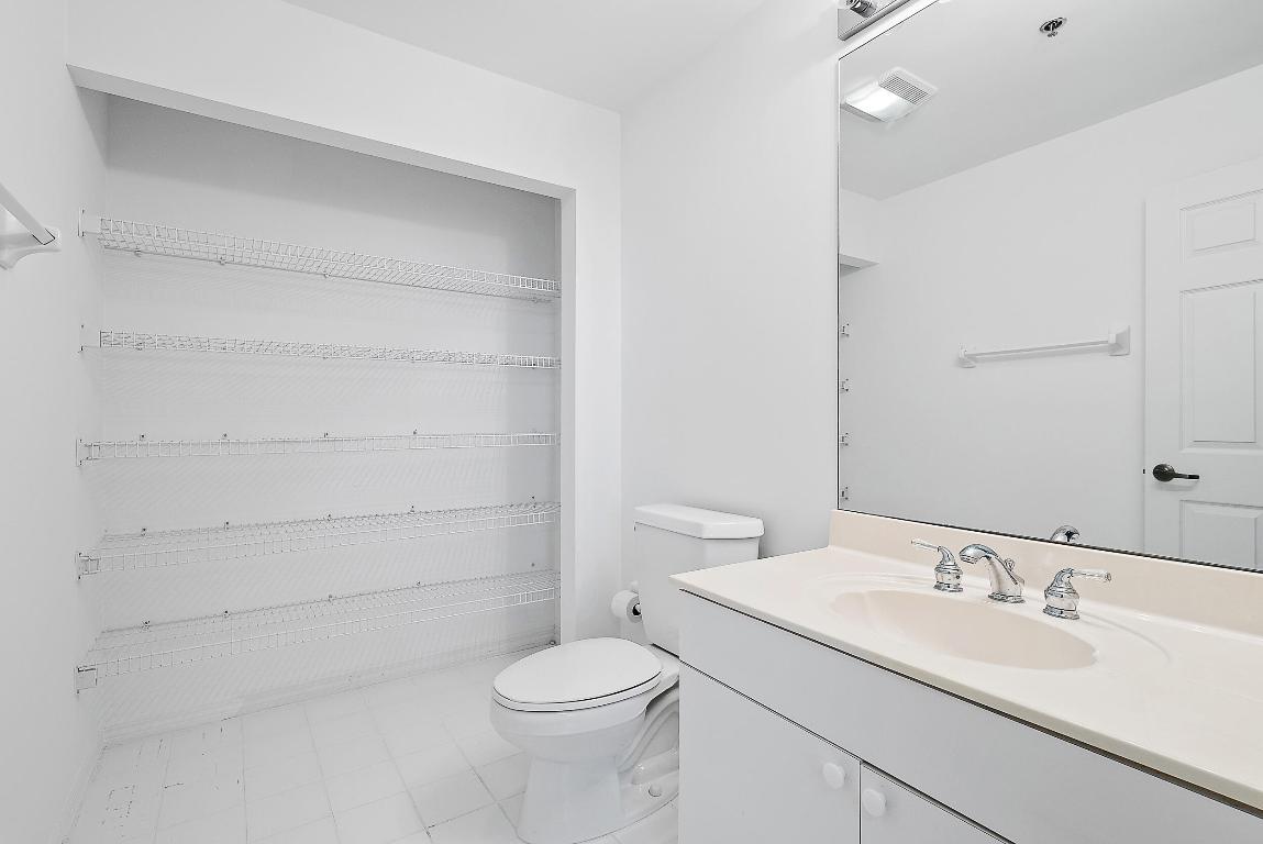 1660 S Highway A1a #222 Jupiter, FL 33477