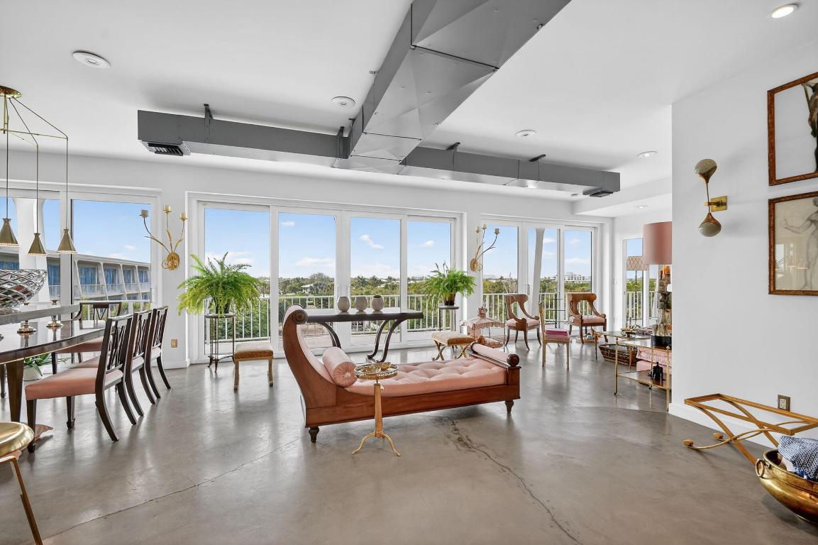 2275 S Ocean #305n Palm Beach, FL 33480