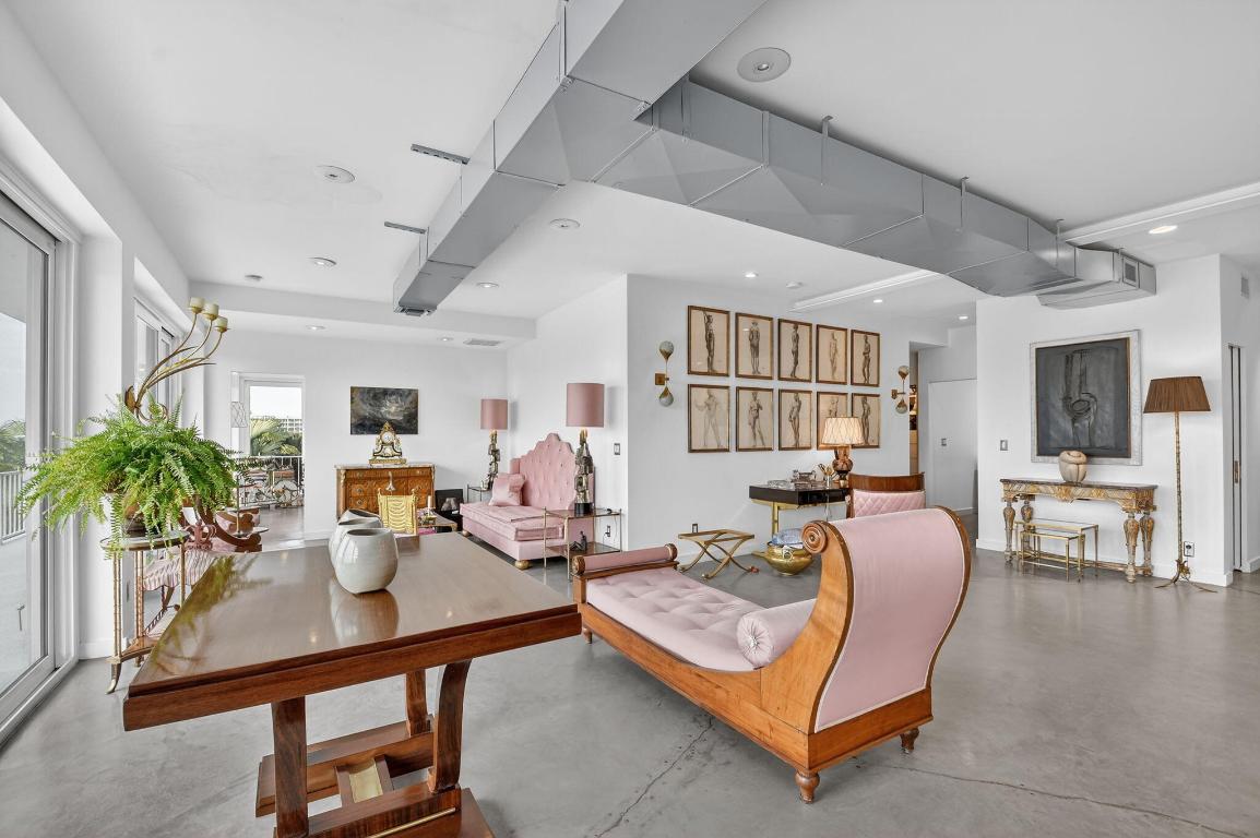 2275 S Ocean #305n Palm Beach, FL 33480