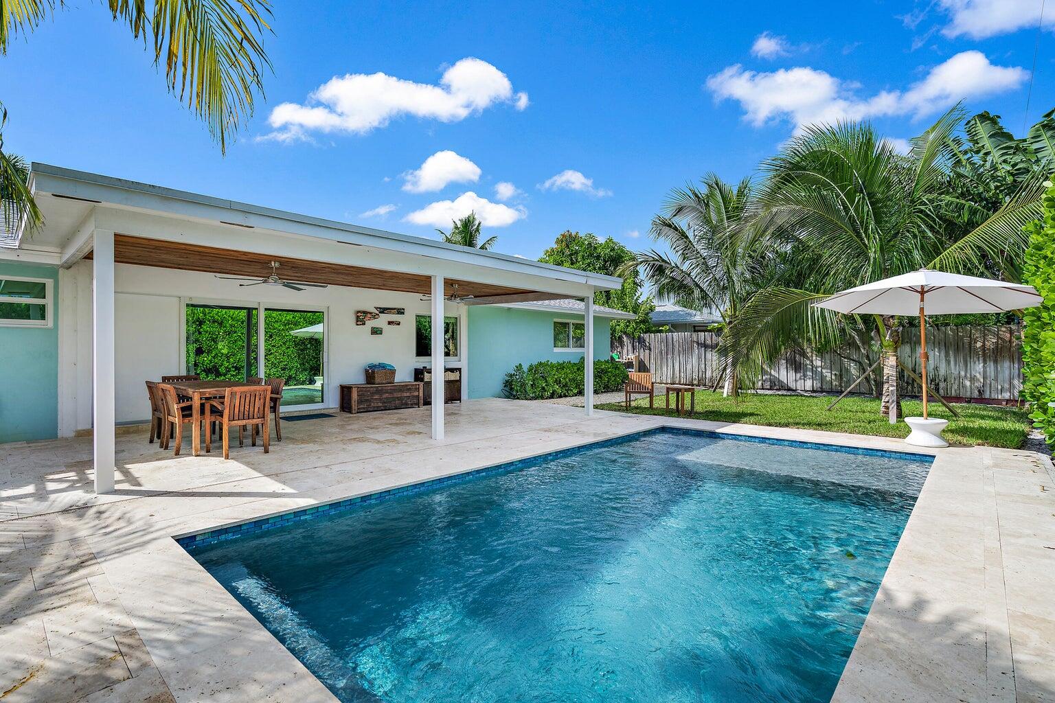 356 Mars Tequesta, FL 33469