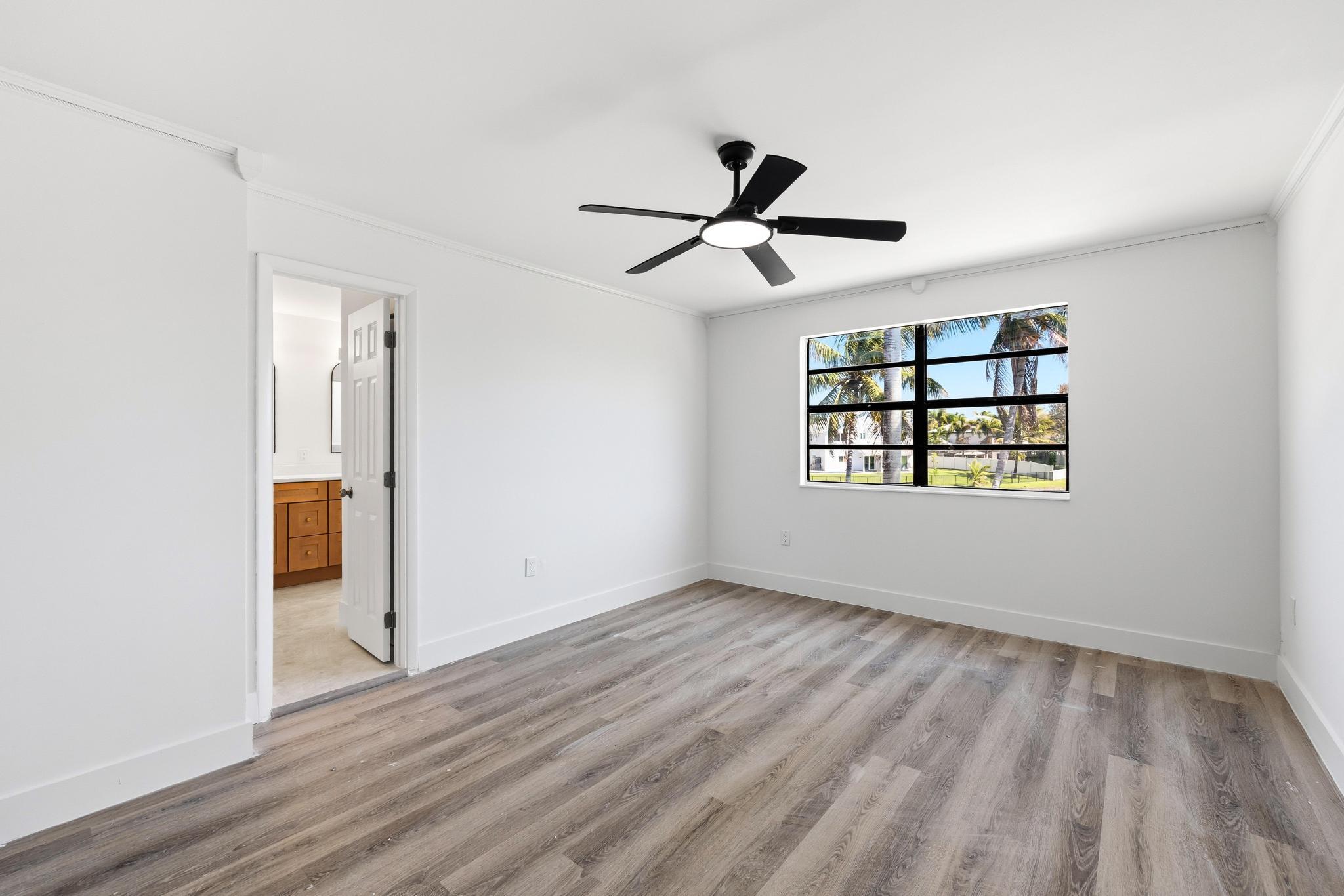 820 Rock Hl Davie, FL 33325