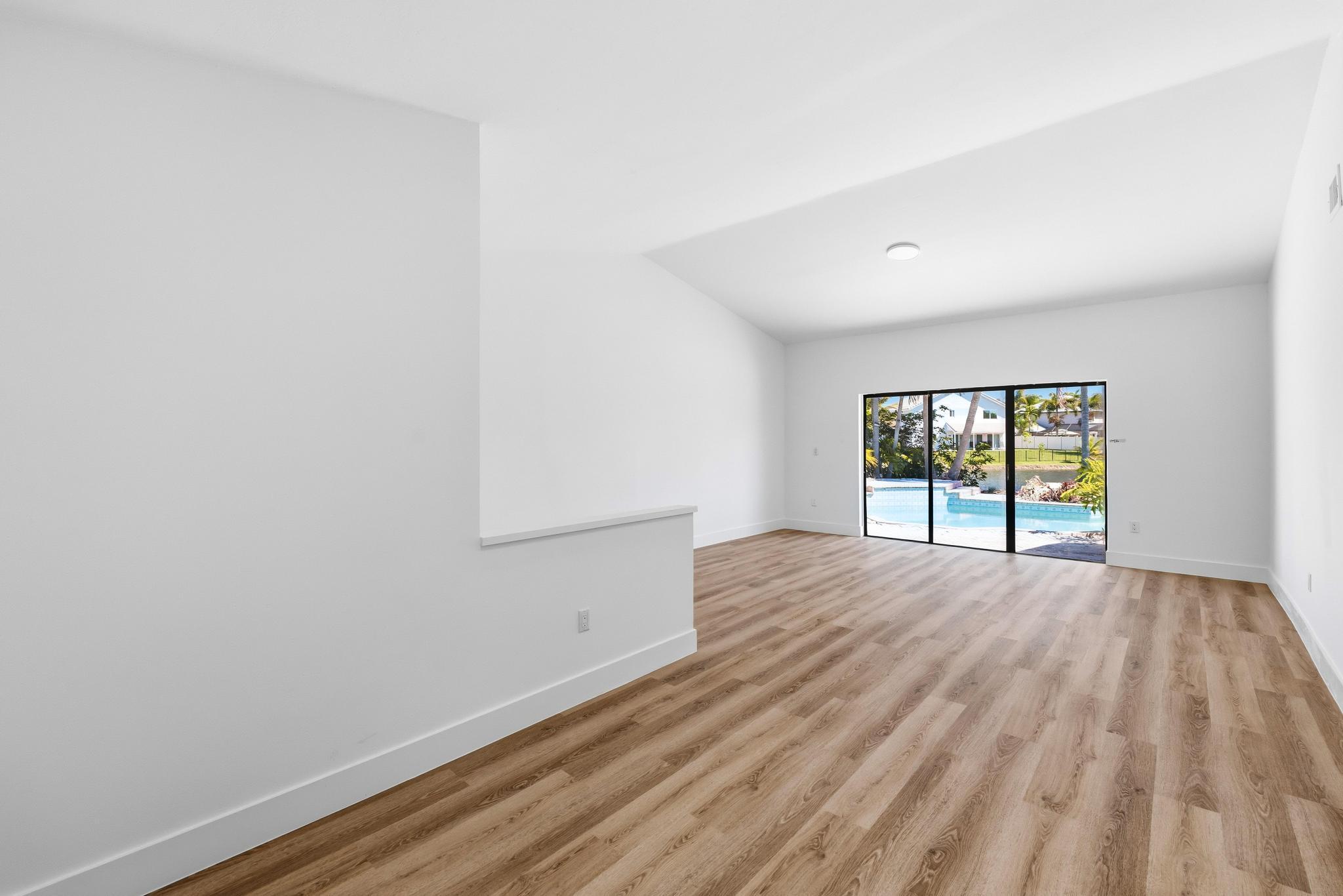 820 Rock Hl Davie, FL 33325