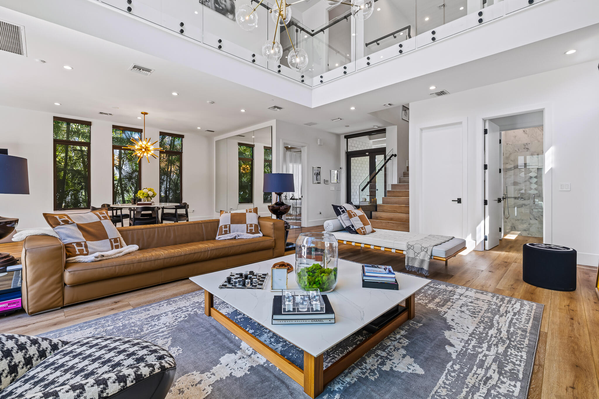 549 NE 10th Fort Lauderdale, FL 33301