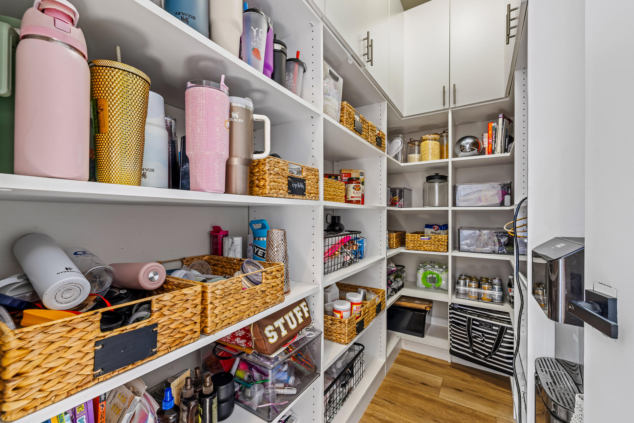 549 NE 10th Fort Lauderdale, FL 33301