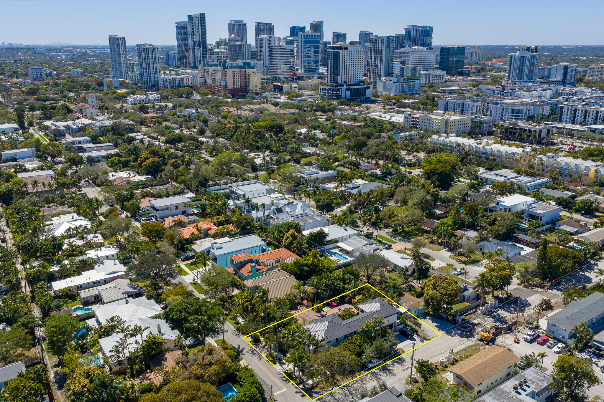 549 NE 10th Fort Lauderdale, FL 33301