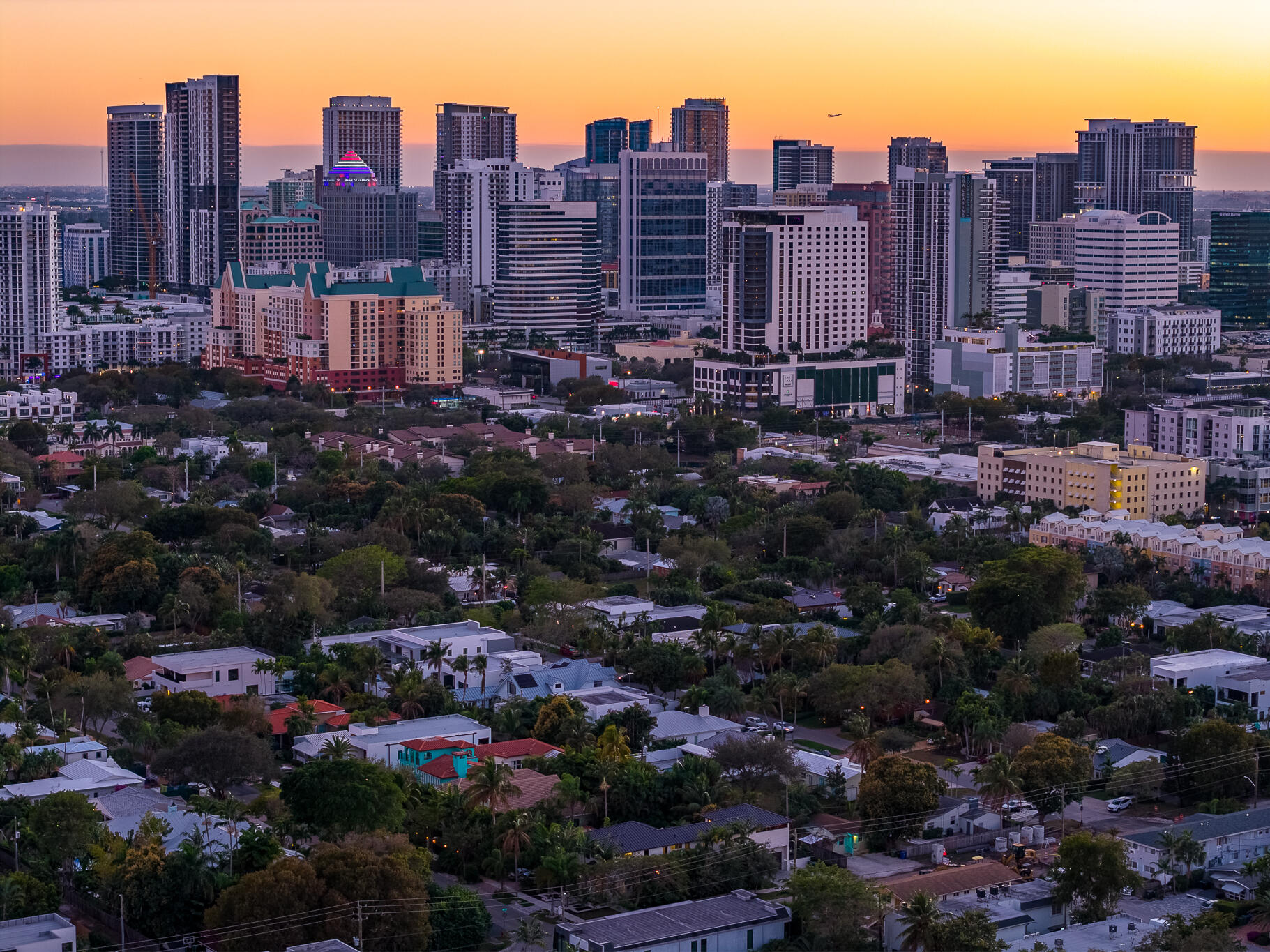 549 NE 10th Fort Lauderdale, FL 33301