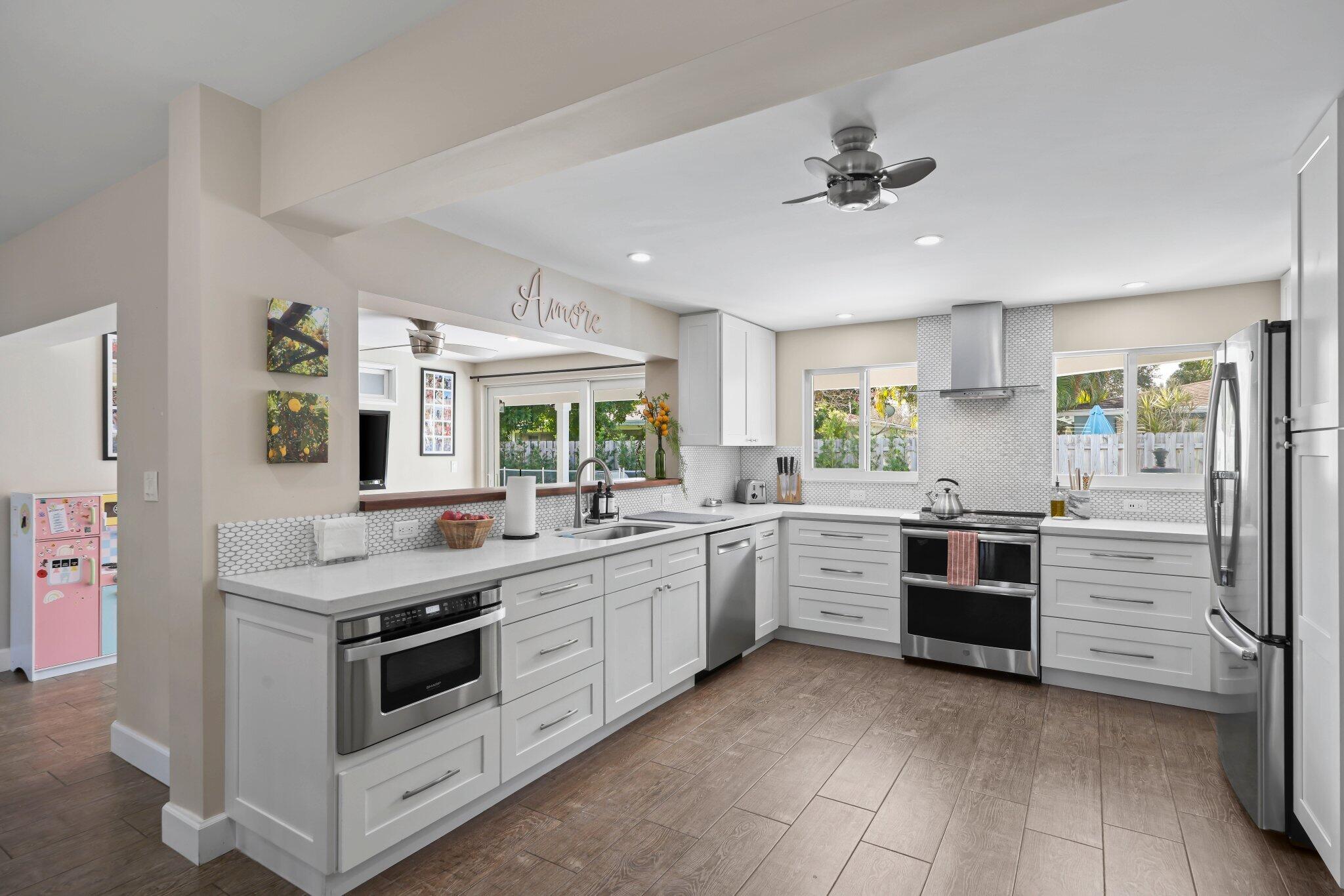 4141 NE 22nd Lighthouse Point, FL 33064