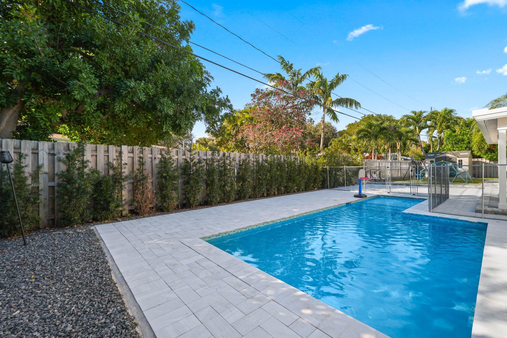 4141 NE 22nd Lighthouse Point, FL 33064