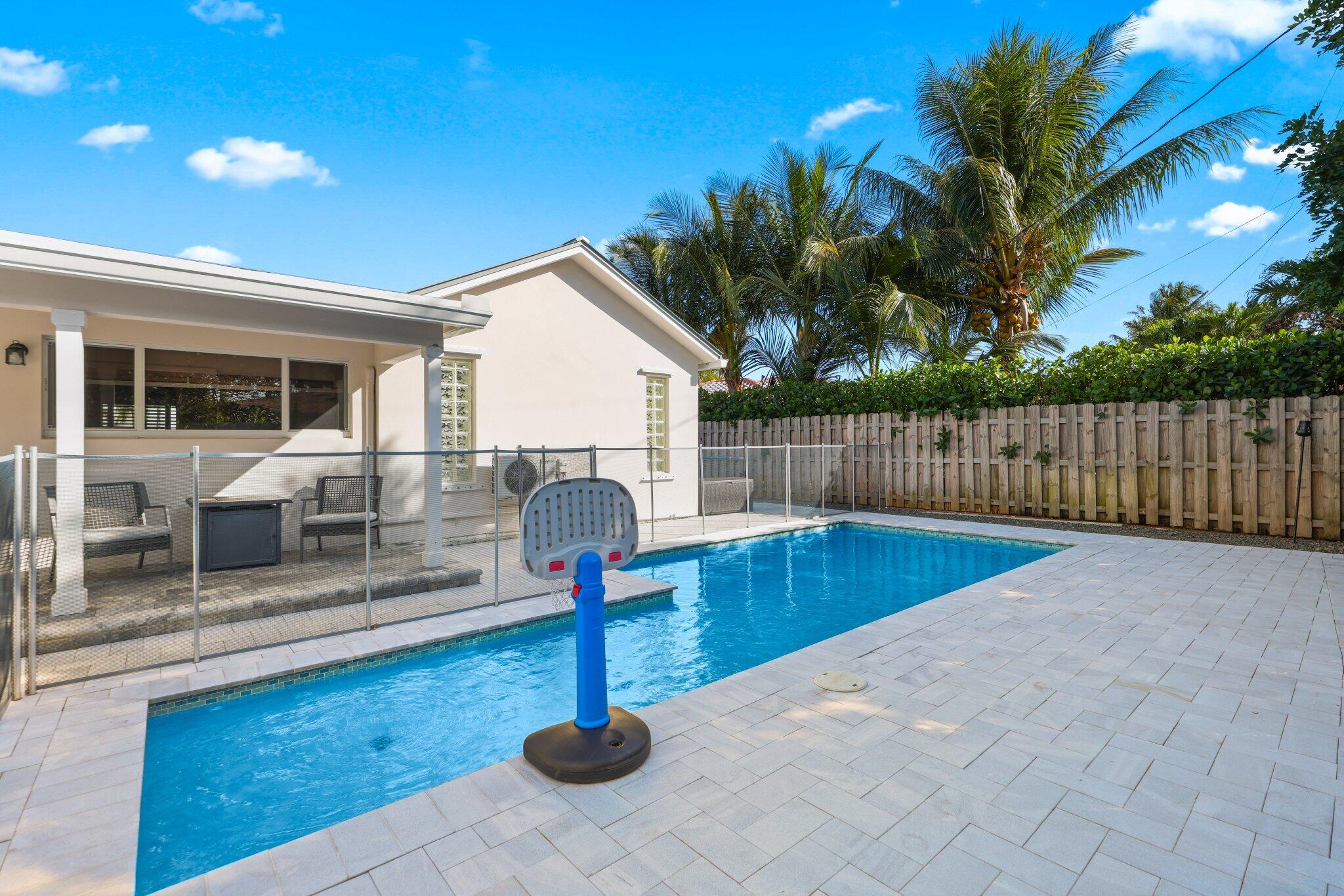 4141 NE 22nd Lighthouse Point, FL 33064