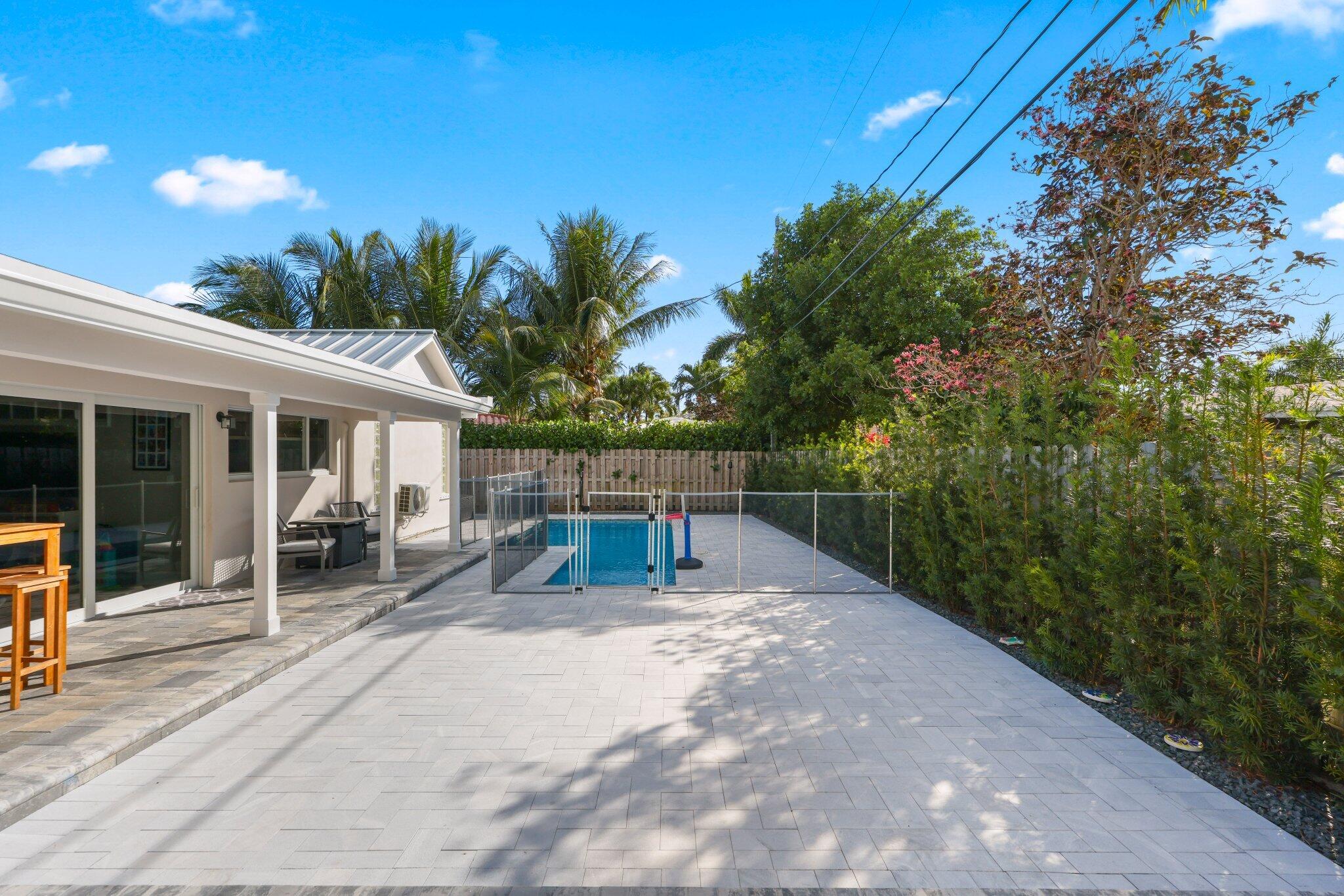 4141 NE 22nd Lighthouse Point, FL 33064