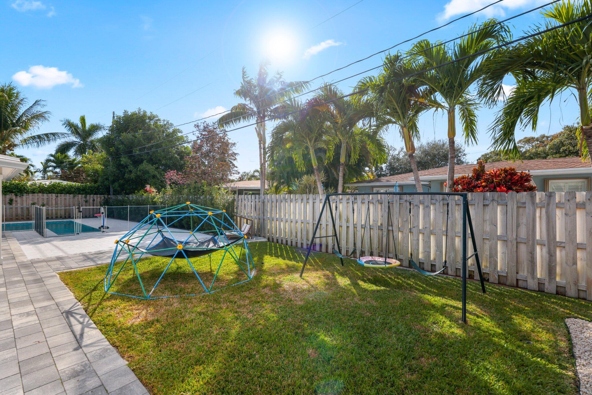 4141 NE 22nd Lighthouse Point, FL 33064