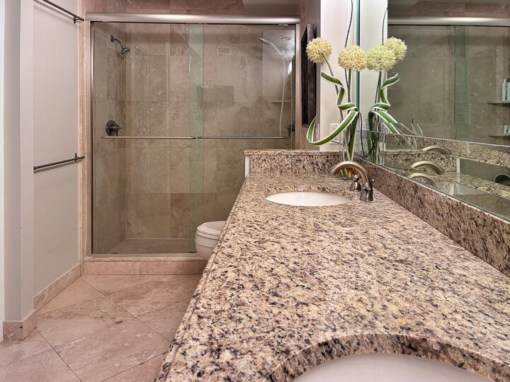 2000 S Ocean #810 Fort Lauderdale, FL 33316