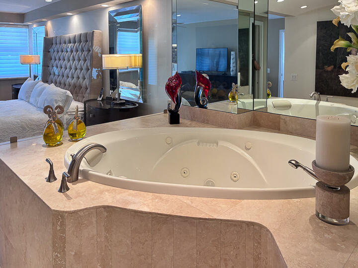 2000 S Ocean #810 Fort Lauderdale, FL 33316