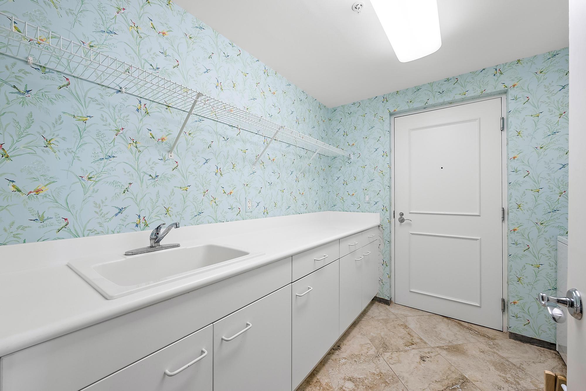 700 S Us Hwy 1 #406 Jupiter, FL 33477