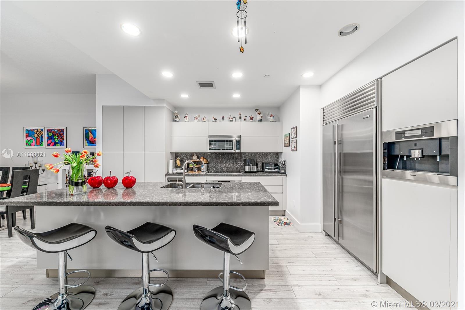 1050 Brickell Ave #PH3504 Miami, FL 33131