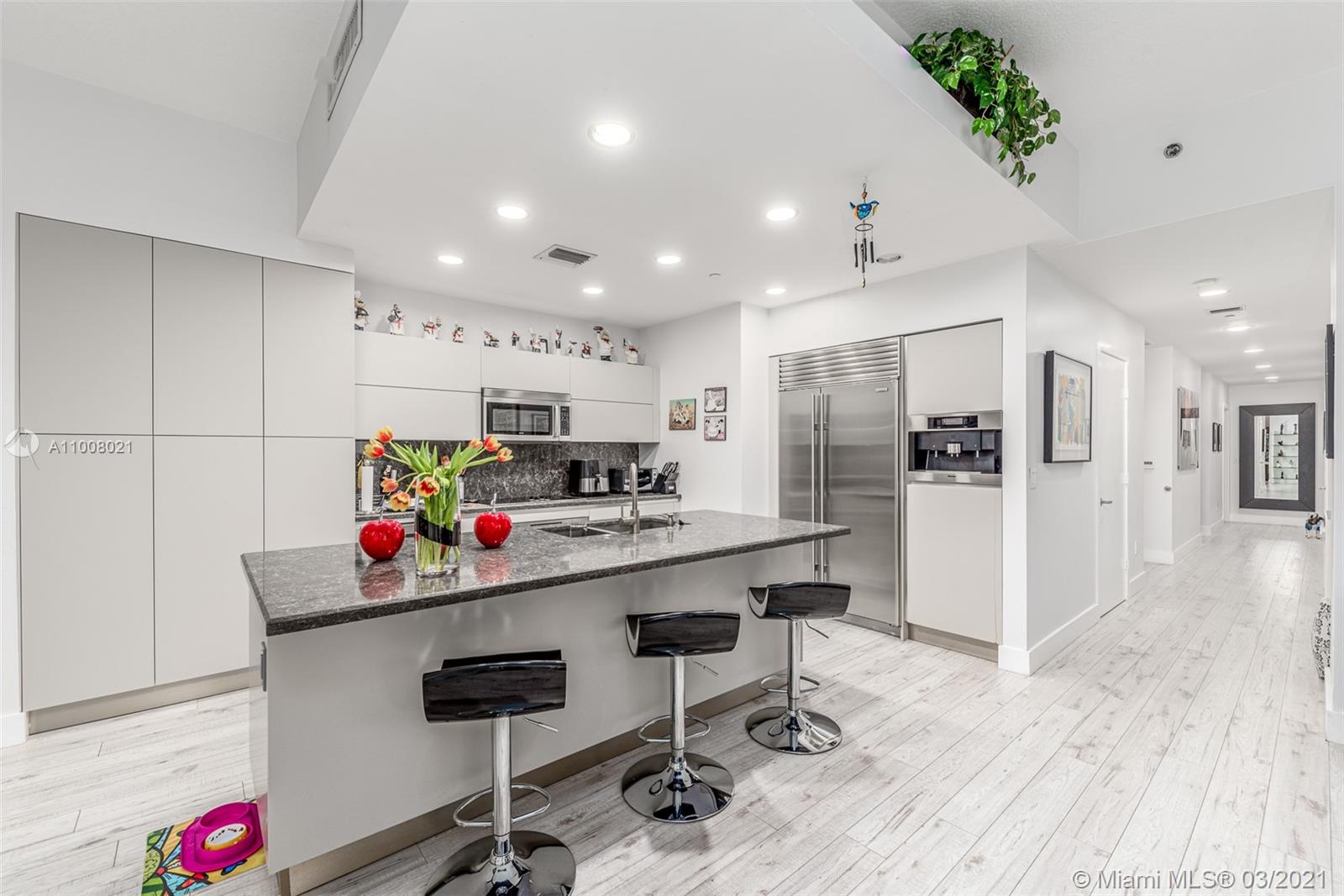 1050 Brickell Ave #PH3504 Miami, FL 33131