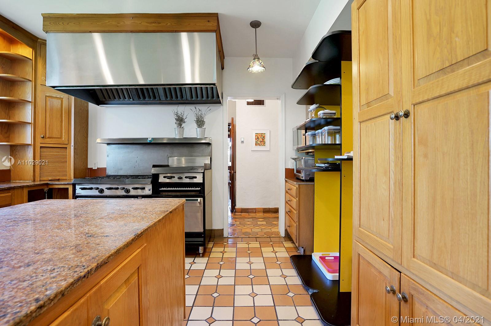 1217 Granada Blvd Coral Gables, FL 33134