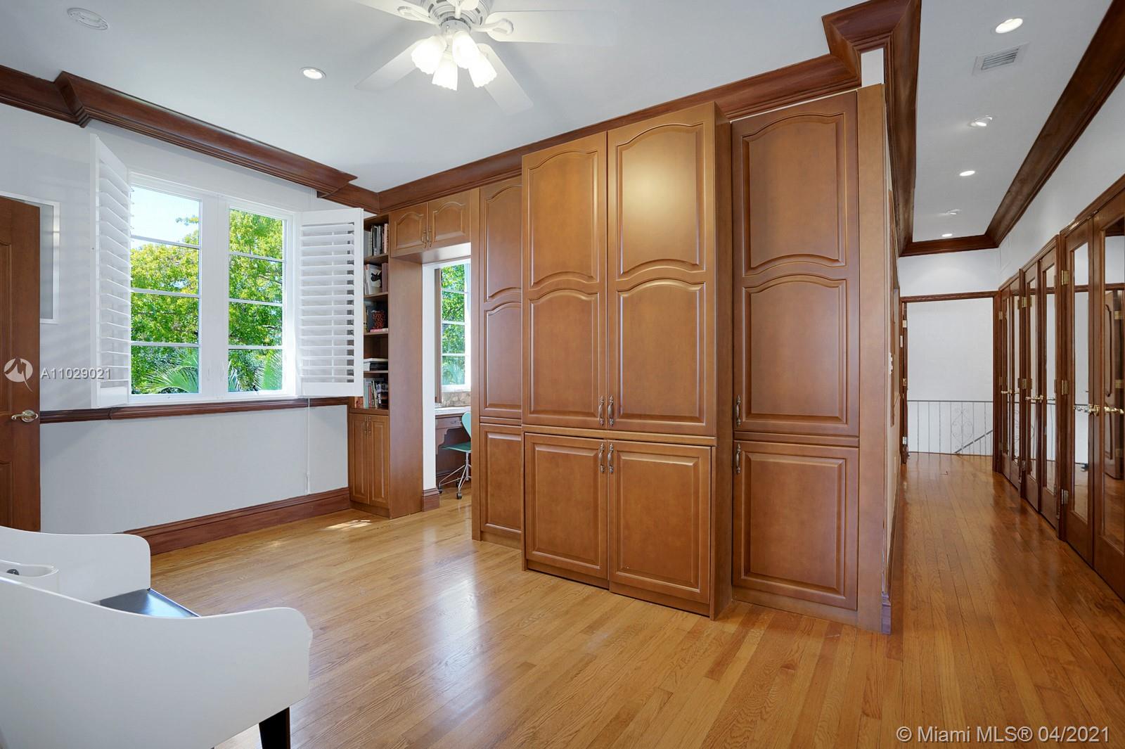 1217 Granada Blvd Coral Gables, FL 33134