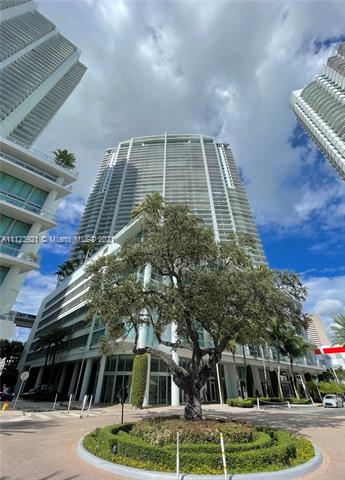 90 SW 3rd St #2116