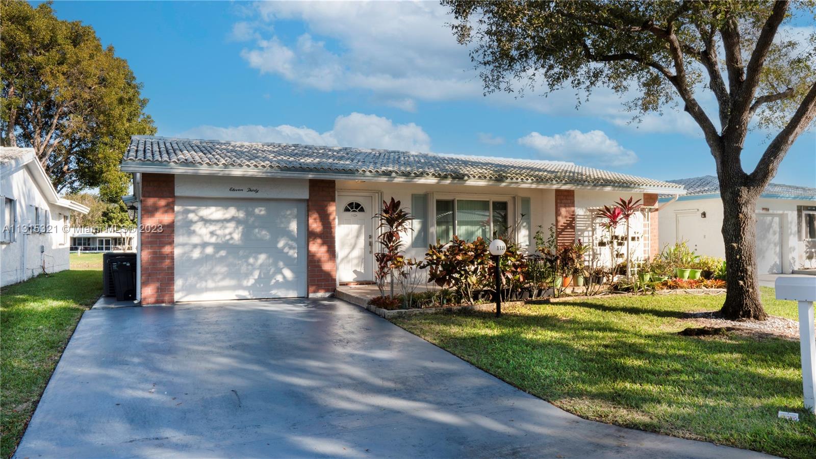 1130 NW 90th Way