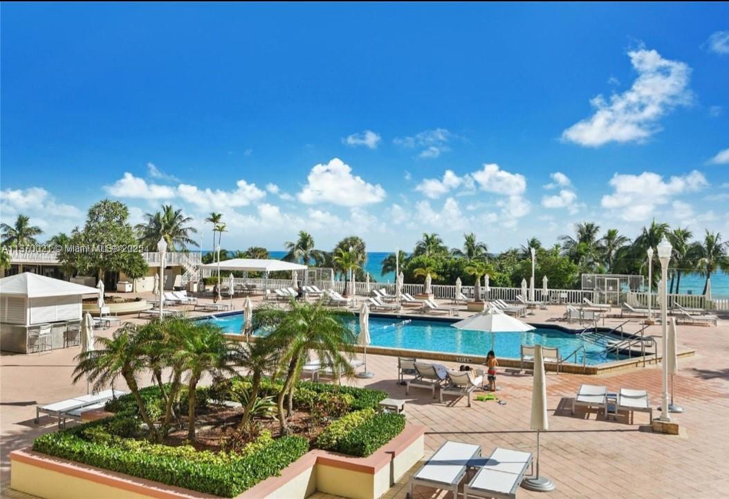 image Balmoral Condominium18