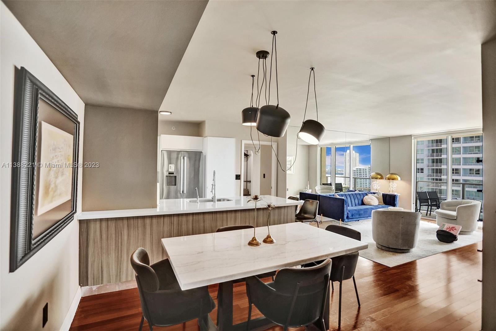 1155 Brickell Bay Dr #1808,Miami, FL 33131