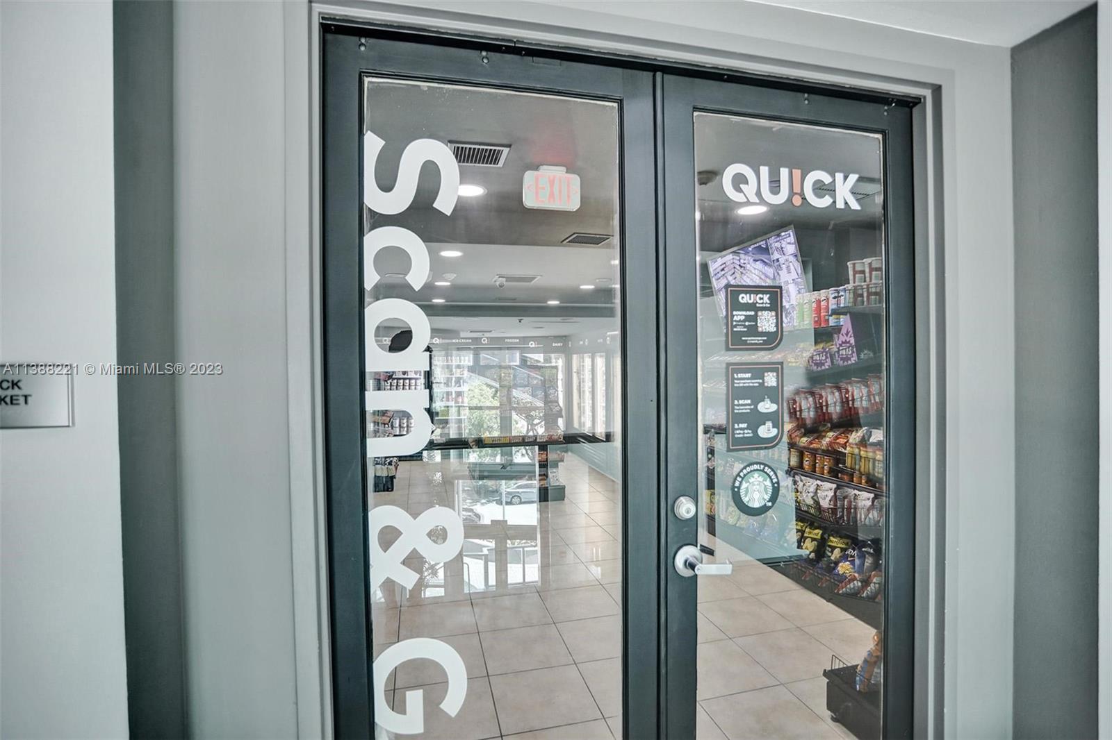 1155 Brickell Bay Dr #1808,Miami, FL 33131