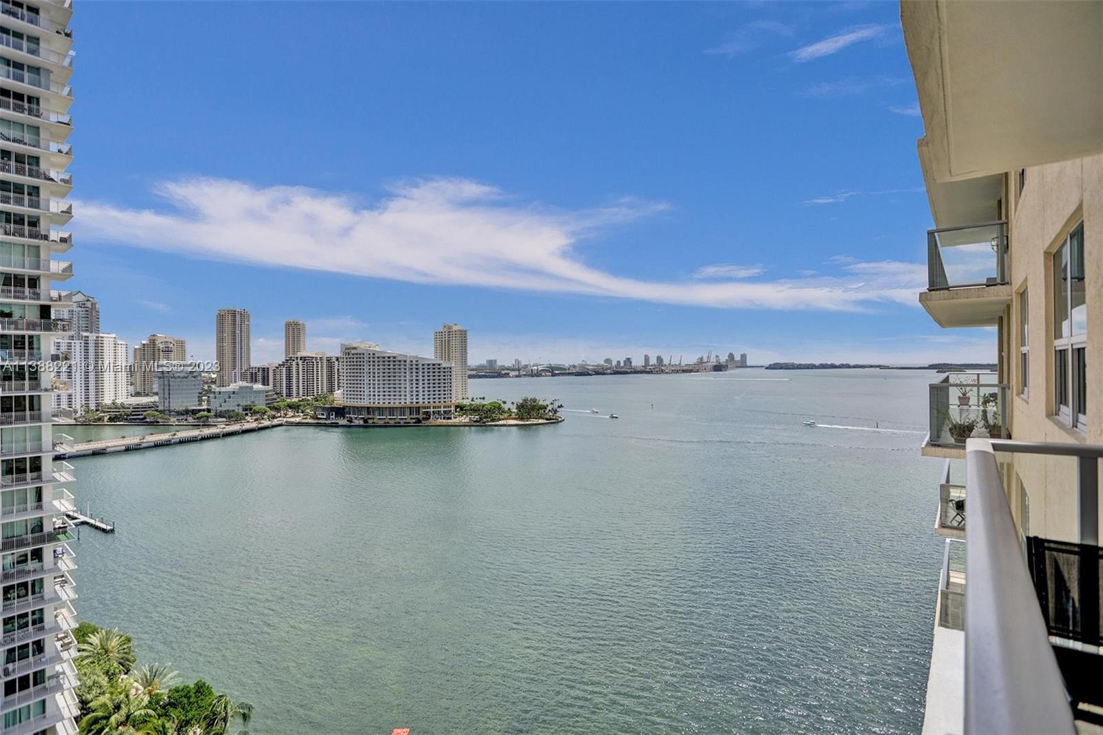 1155 Brickell Bay Dr #1808,Miami, FL 33131