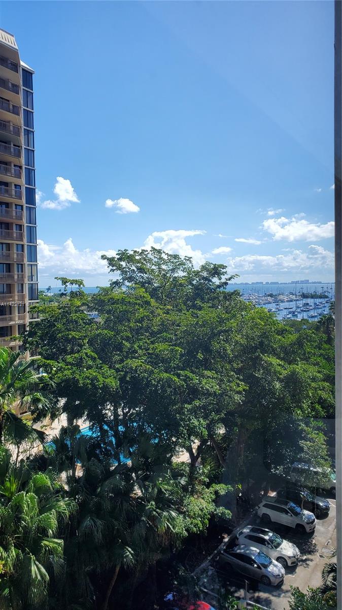2951 S Bayshore Dr #716