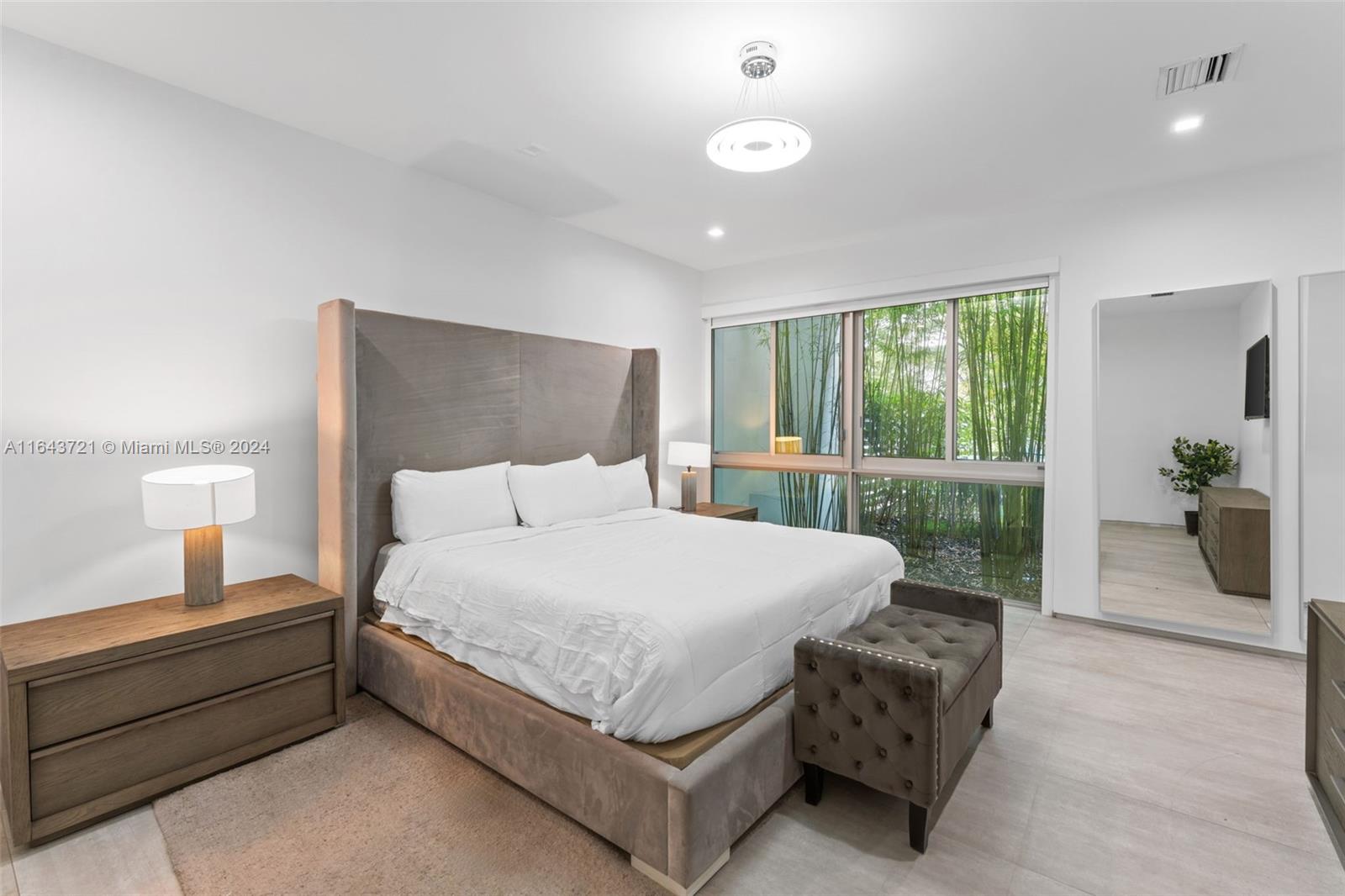 1510 SW 4th Ave Miami, FL 33129