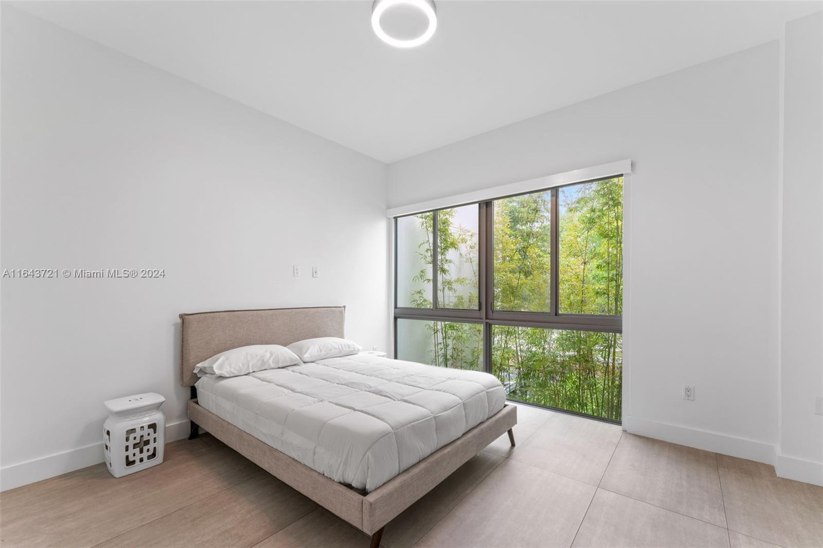 1510 SW 4th Ave Miami, FL 33129