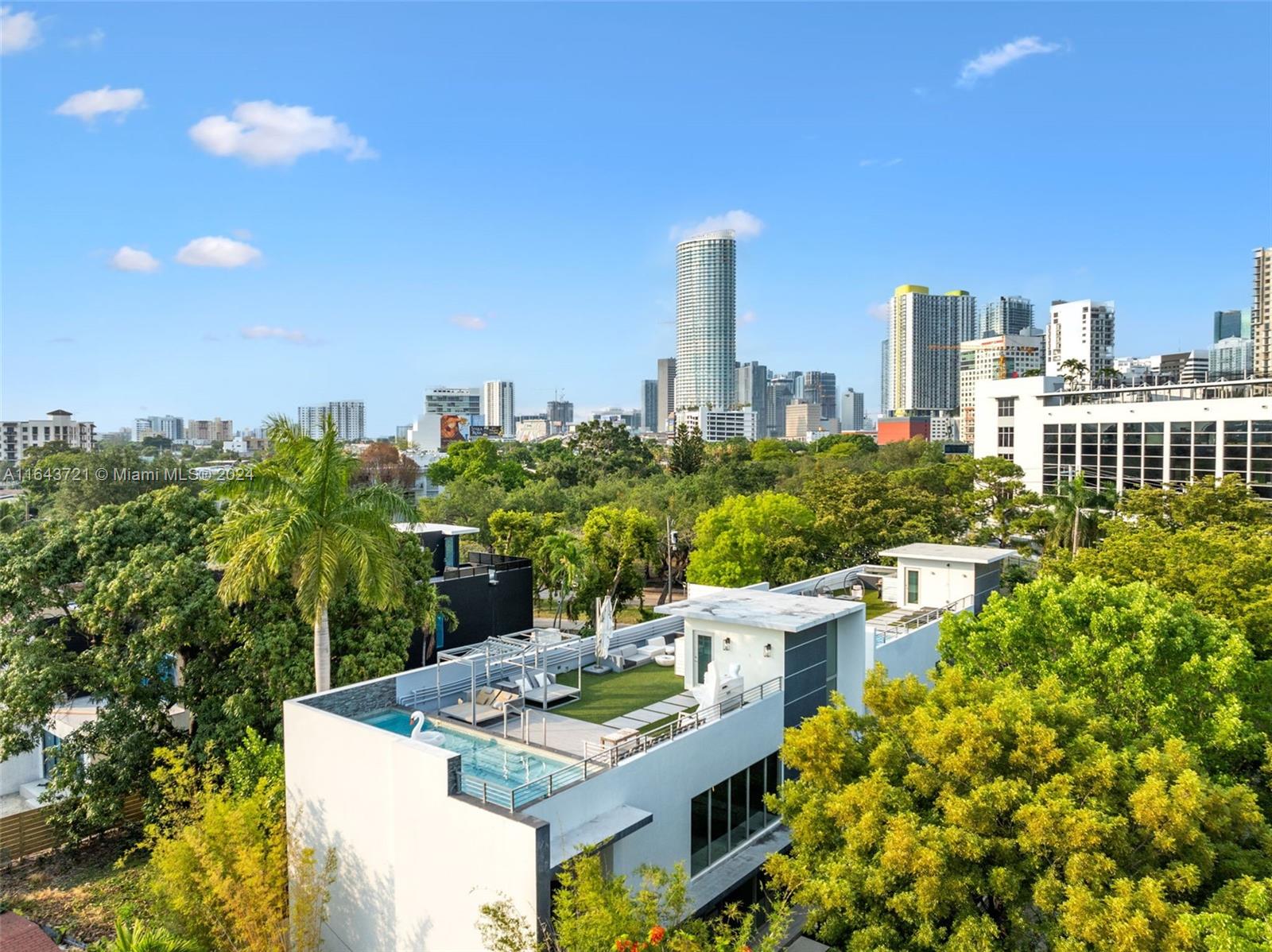 1510 SW 4th Ave Miami, FL 33129